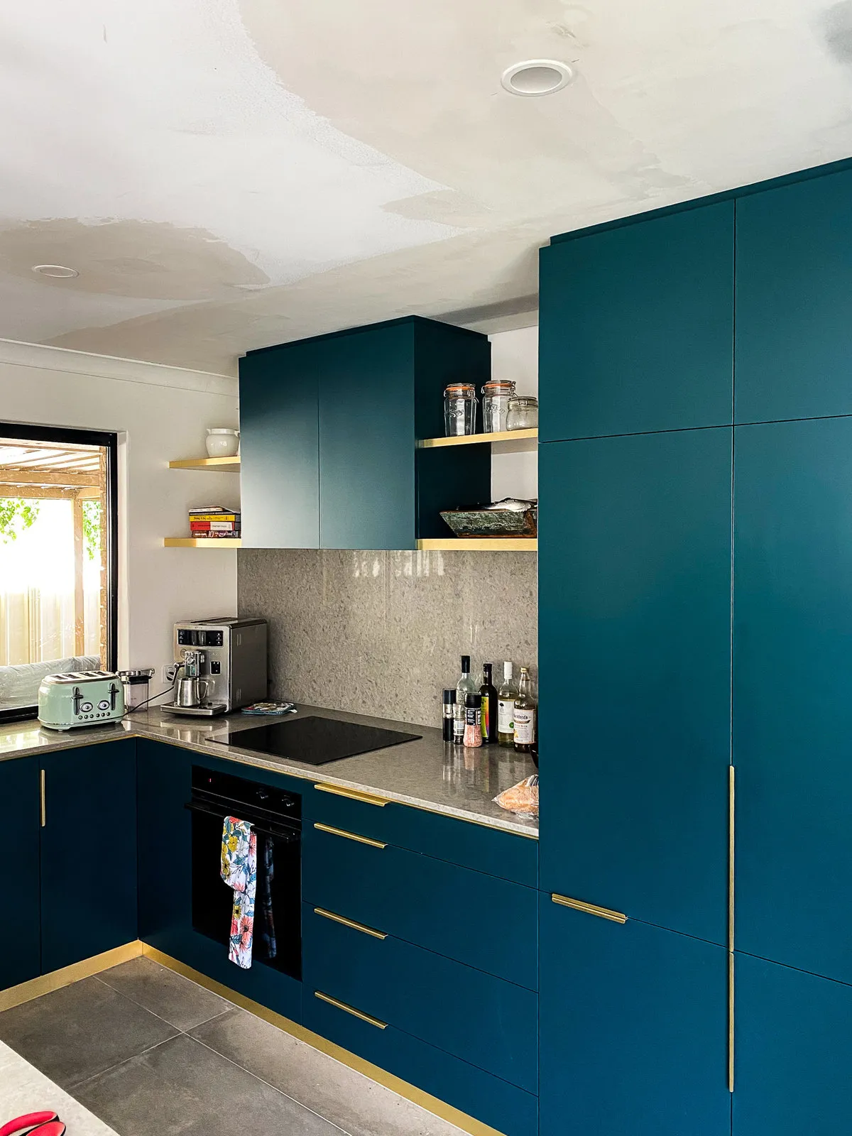 Two-tone kitchen, brass hardware