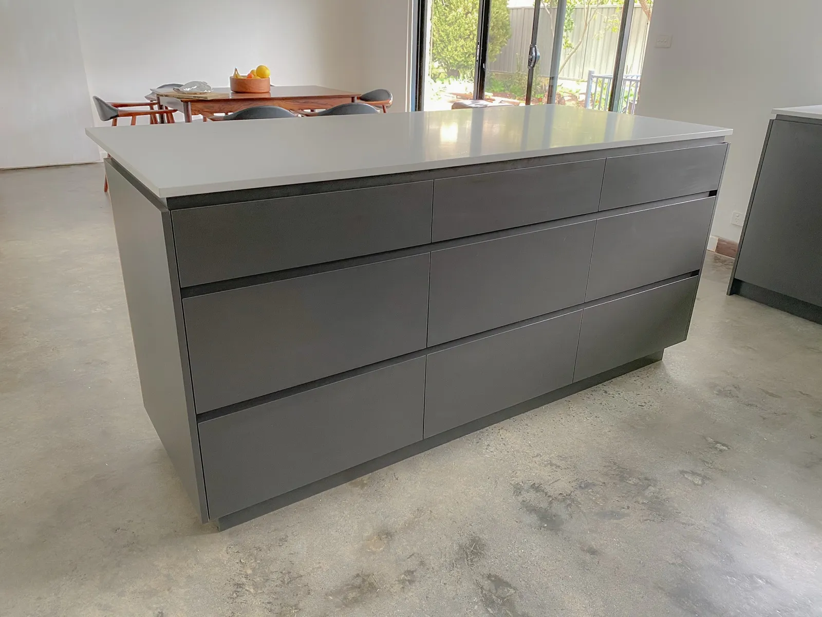 Charcoal island, full-drawer bank