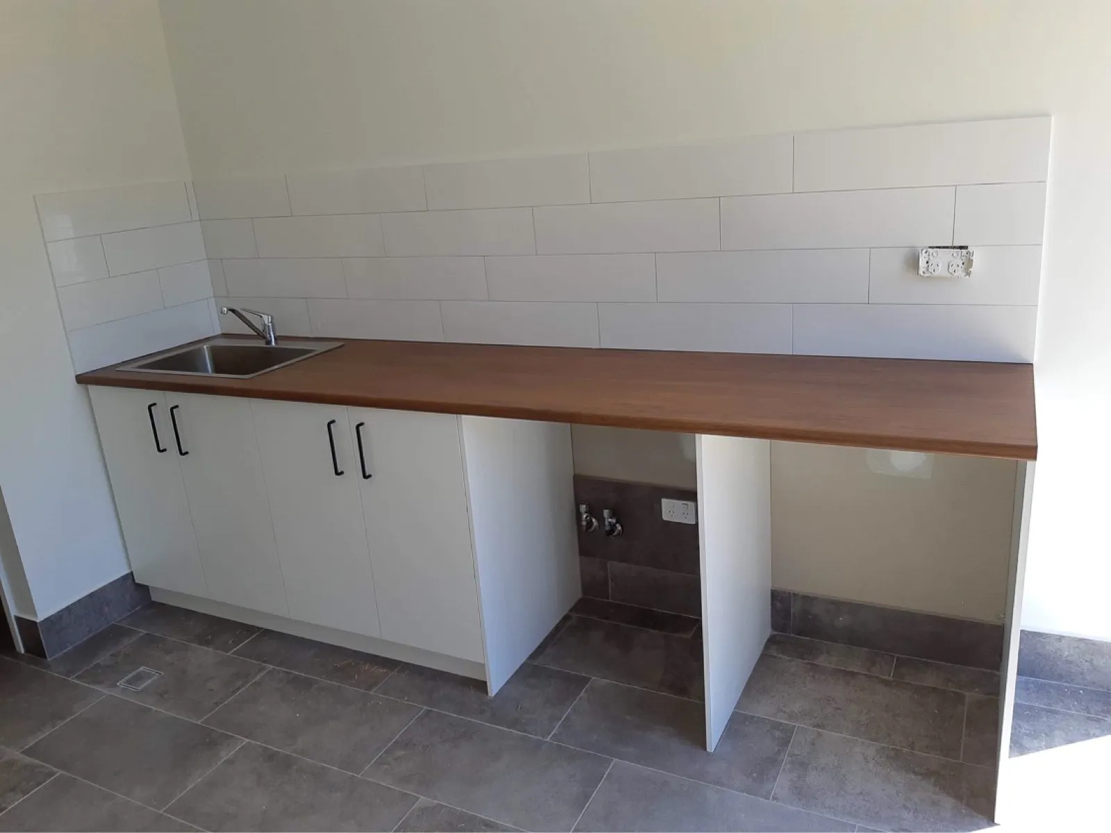Laundry bench, blackbutt top